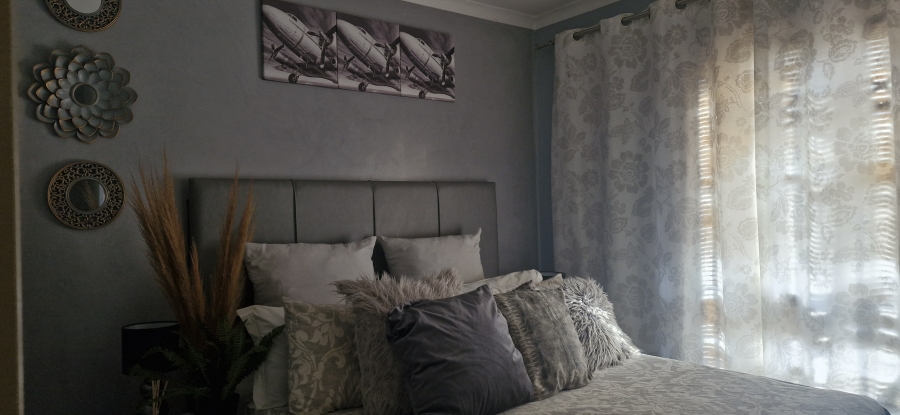 To Let 2 Bedroom Property for Rent in Gem Valley Gauteng