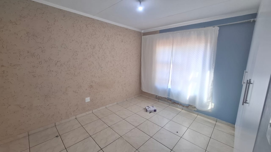 To Let 4 Bedroom Property for Rent in The Orchards Gauteng