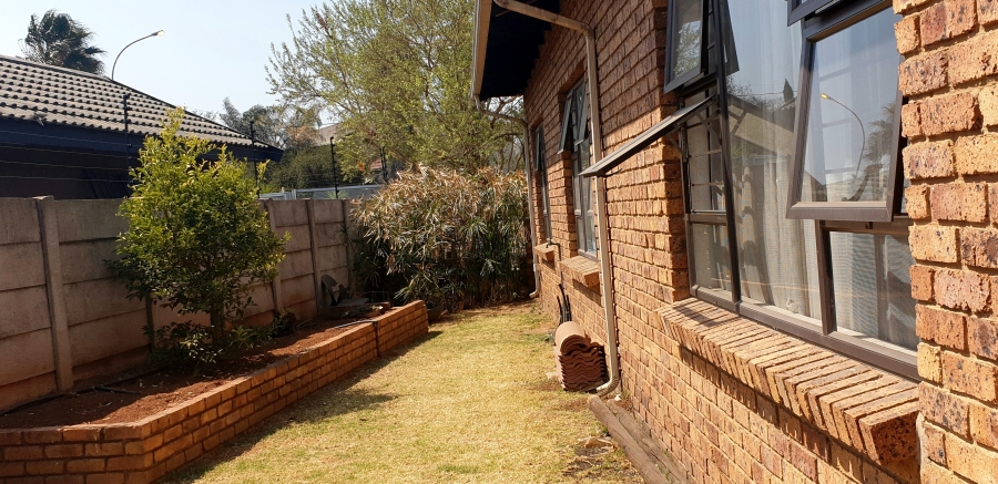 8 Bedroom Property for Sale in Dalpark Ext 1 Gauteng