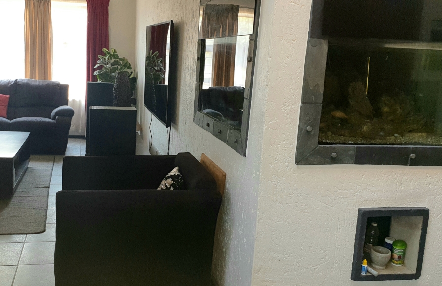 8 Bedroom Property for Sale in Dalpark Ext 1 Gauteng