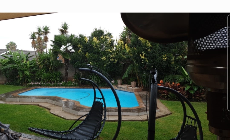 8 Bedroom Property for Sale in Dalpark Ext 1 Gauteng