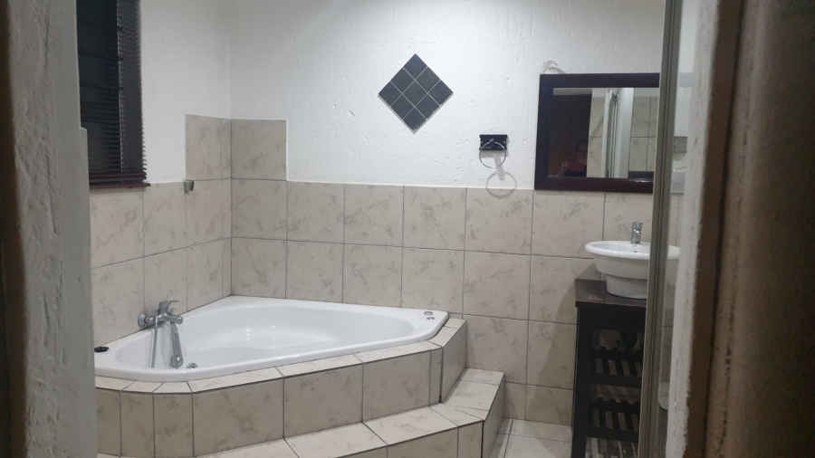 8 Bedroom Property for Sale in Dalpark Ext 1 Gauteng