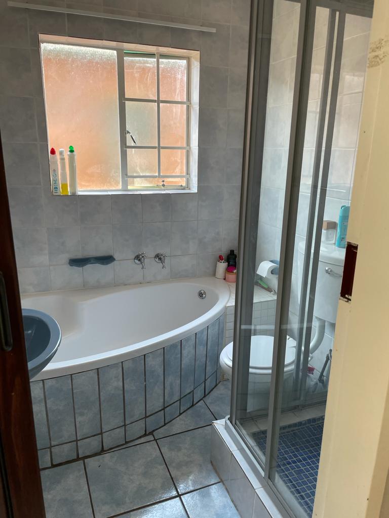 2 Bedroom Property for Sale in Mayville Gauteng