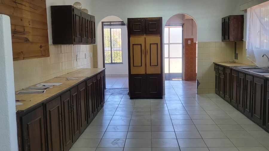 4 Bedroom Property for Sale in Wilro Park Gauteng
