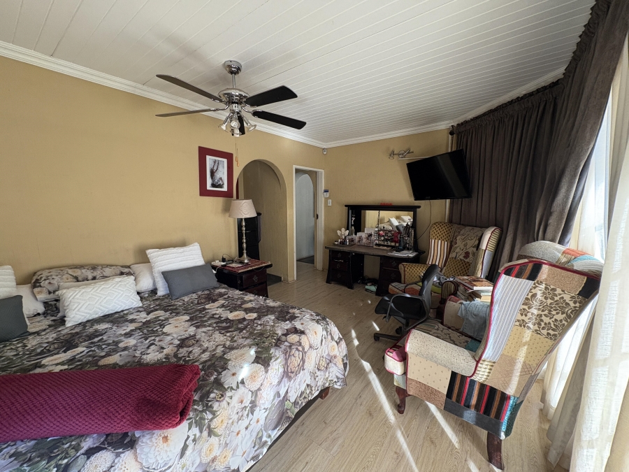 5 Bedroom Property for Sale in Theresa Park Gauteng