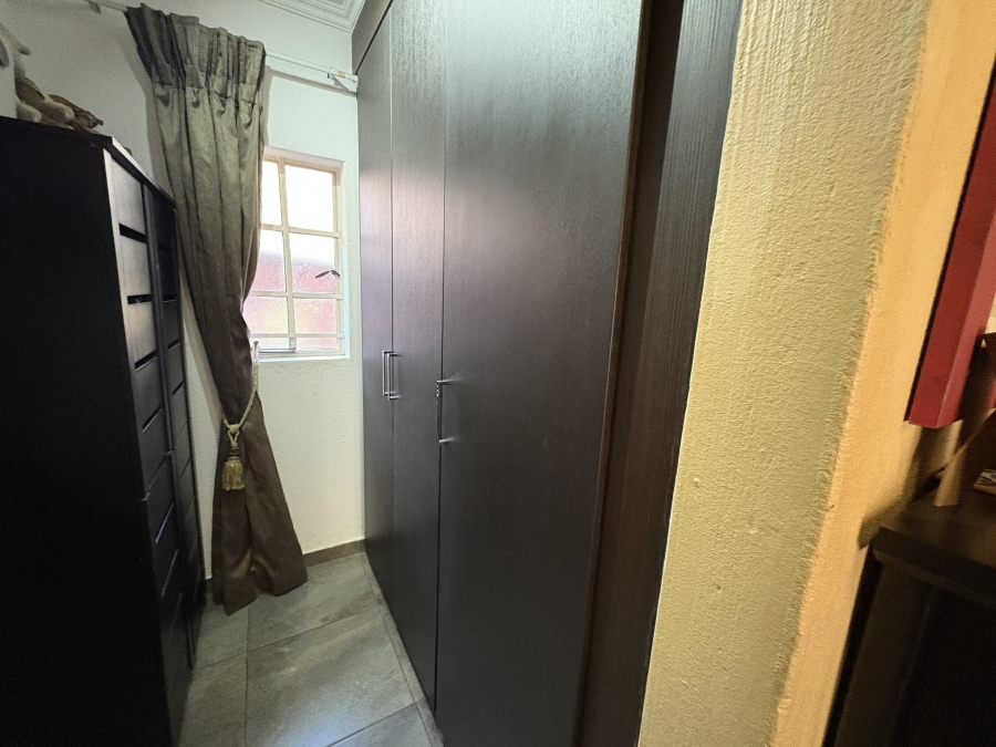 5 Bedroom Property for Sale in Theresa Park Gauteng
