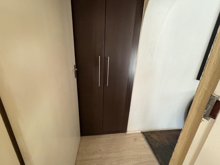 5 Bedroom Property for Sale in Theresa Park Gauteng