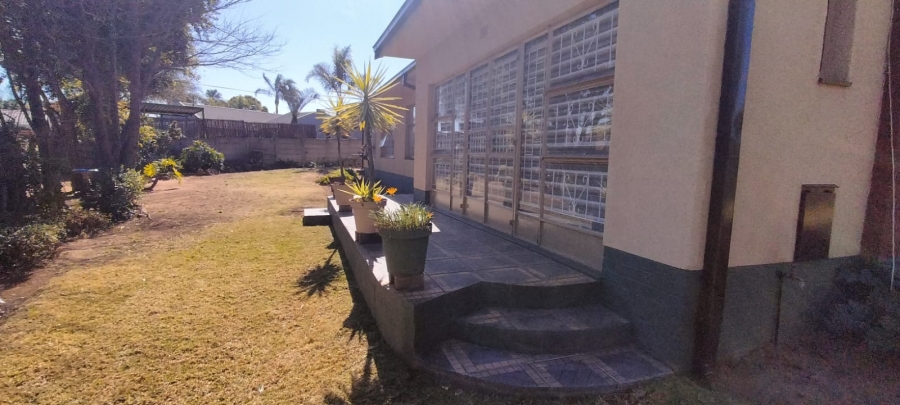3 Bedroom Property for Sale in Greenhills Gauteng