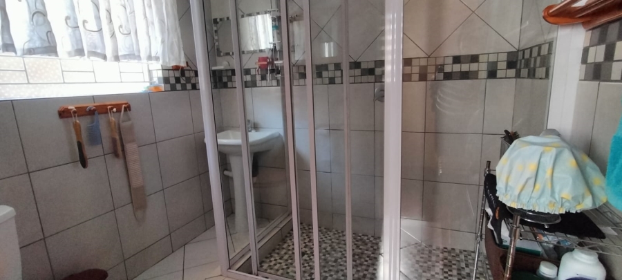 3 Bedroom Property for Sale in Greenhills Gauteng
