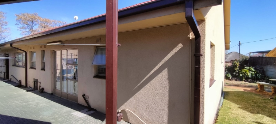 3 Bedroom Property for Sale in Greenhills Gauteng