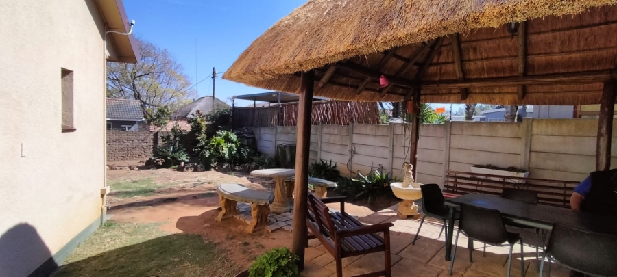 3 Bedroom Property for Sale in Greenhills Gauteng