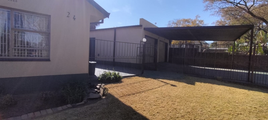 3 Bedroom Property for Sale in Greenhills Gauteng