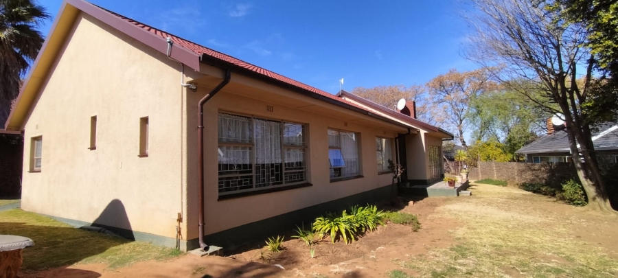 3 Bedroom Property for Sale in Greenhills Gauteng