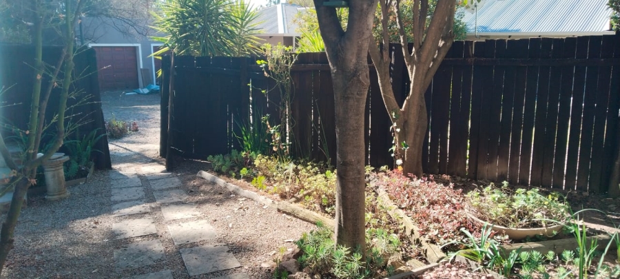 To Let 1 Bedroom Property for Rent in Ruimsig Gauteng