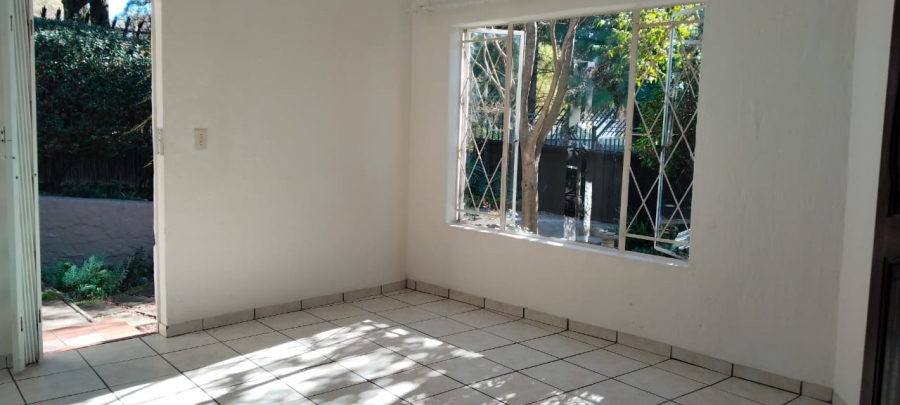 To Let 1 Bedroom Property for Rent in Ruimsig Gauteng