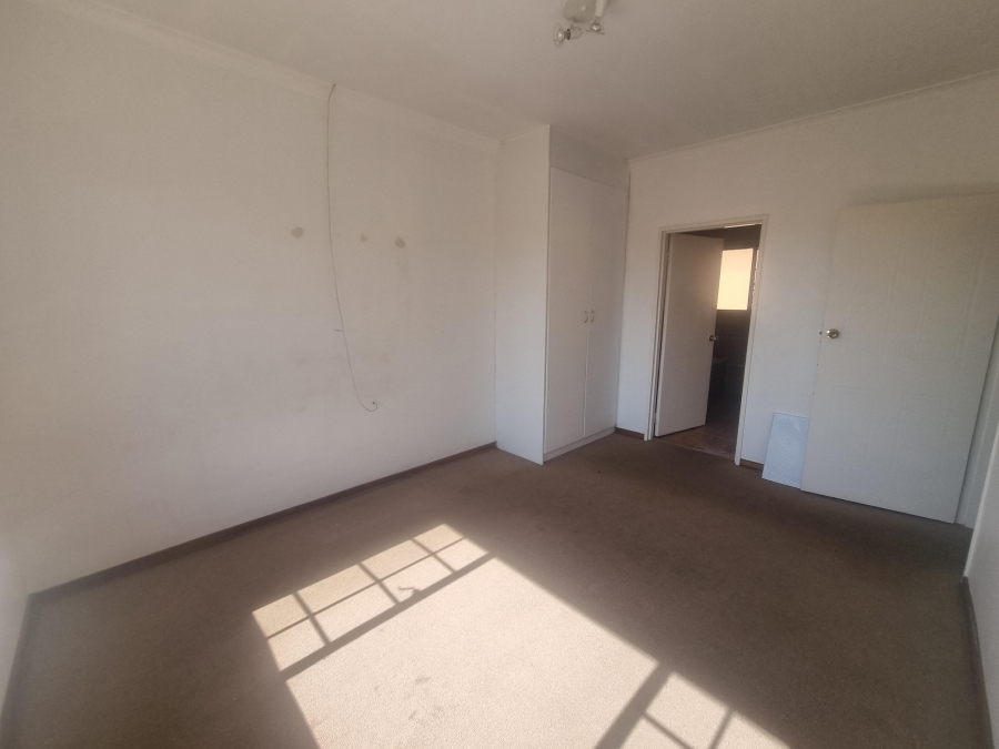 To Let 3 Bedroom Property for Rent in Ruimsig Gauteng