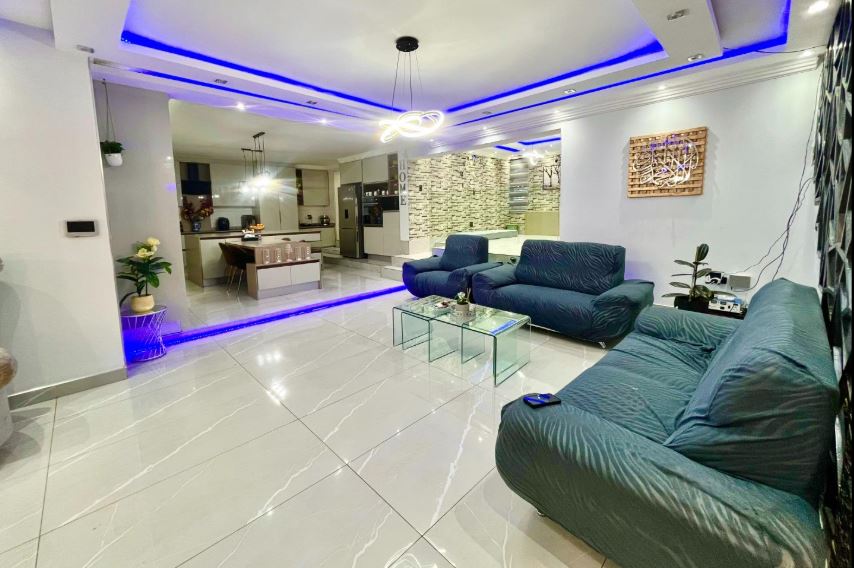 5 Bedroom Property for Sale in Winchester Hills Gauteng