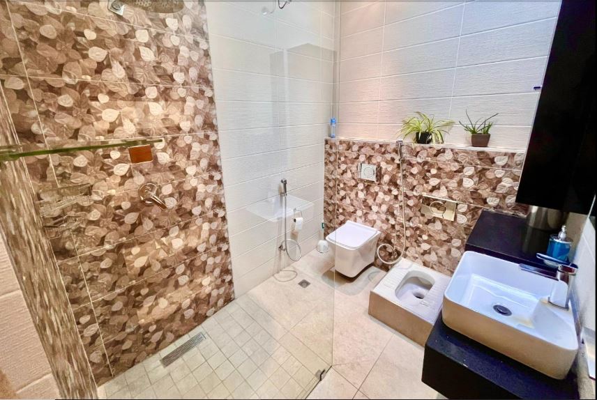 5 Bedroom Property for Sale in Winchester Hills Gauteng