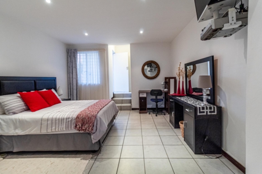 To Let 1 Bedroom Property for Rent in Ferndale Gauteng