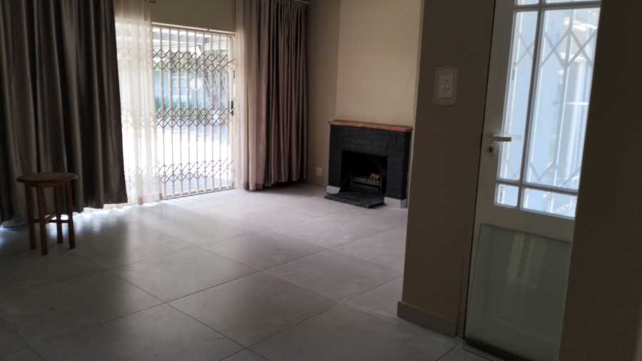 To Let 3 Bedroom Property for Rent in Croydon Gauteng