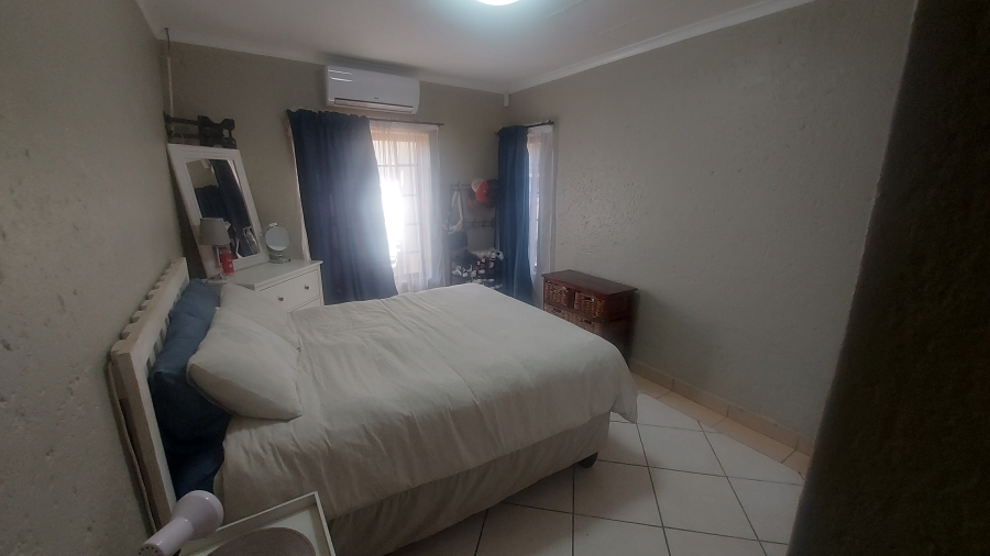 3 Bedroom Property for Sale in Erasmuskloof Gauteng