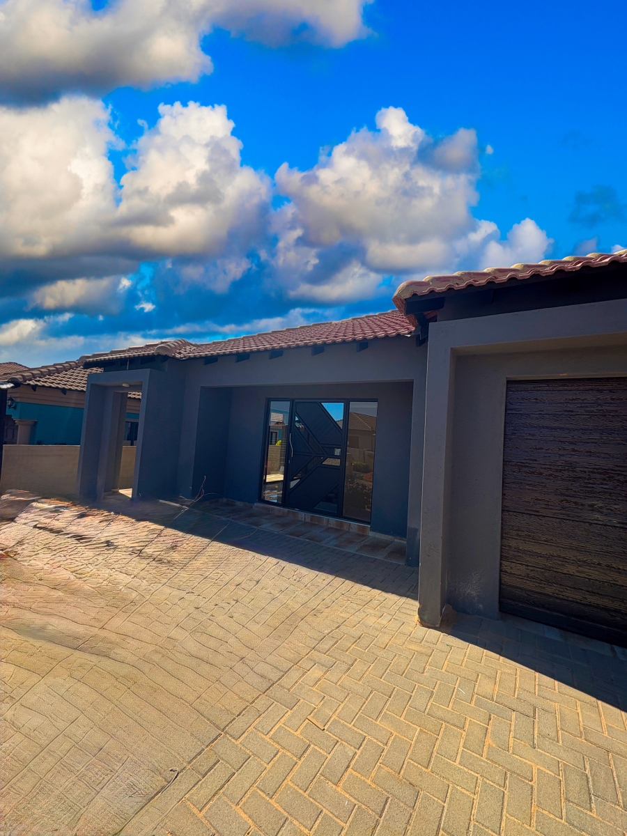 3 Bedroom Property for Sale in Amandasig Gauteng