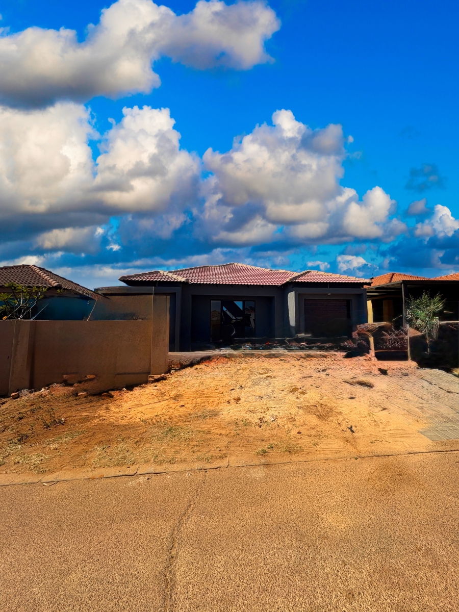 3 Bedroom Property for Sale in Amandasig Gauteng