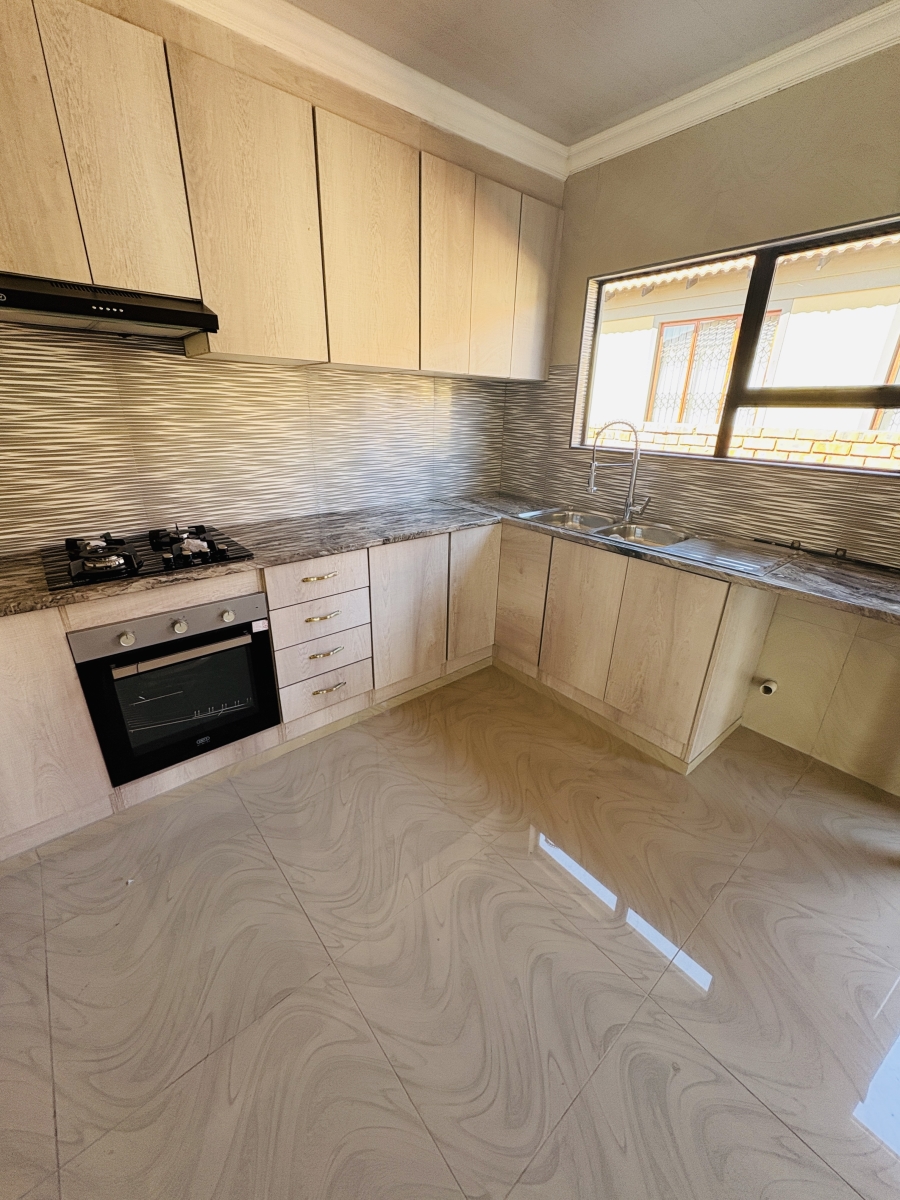 3 Bedroom Property for Sale in Amandasig Gauteng