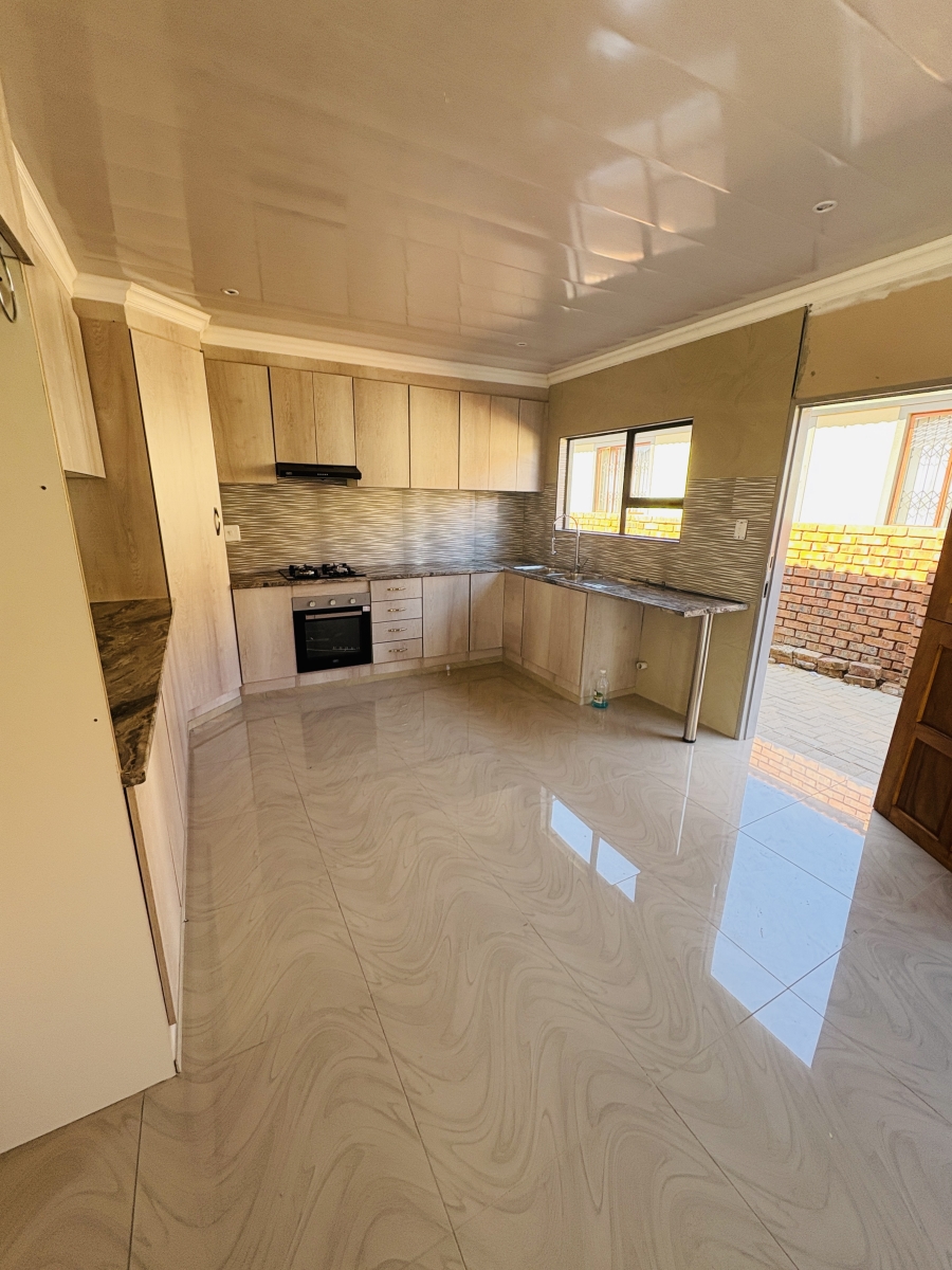 3 Bedroom Property for Sale in Amandasig Gauteng