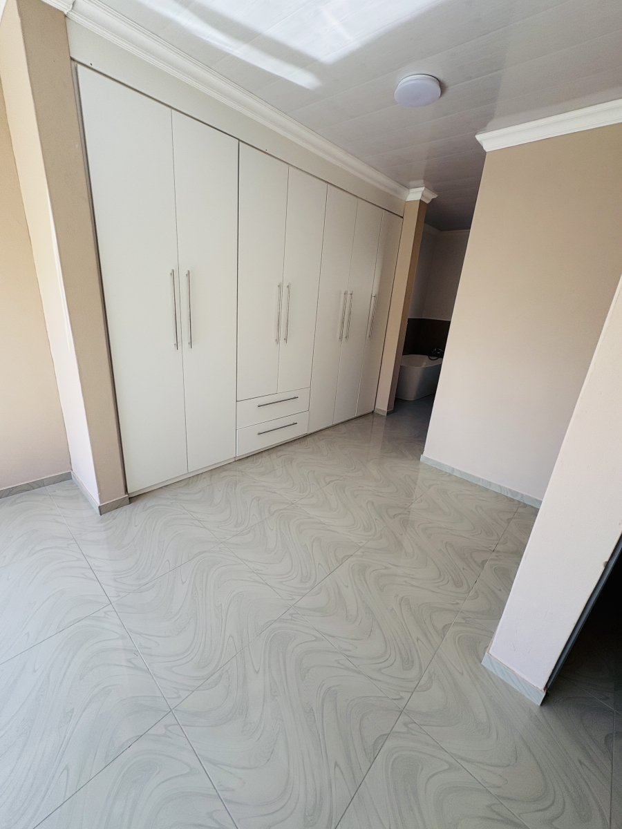 3 Bedroom Property for Sale in Amandasig Gauteng