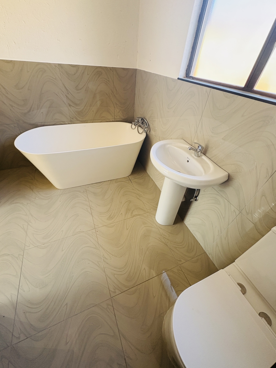 3 Bedroom Property for Sale in Amandasig Gauteng