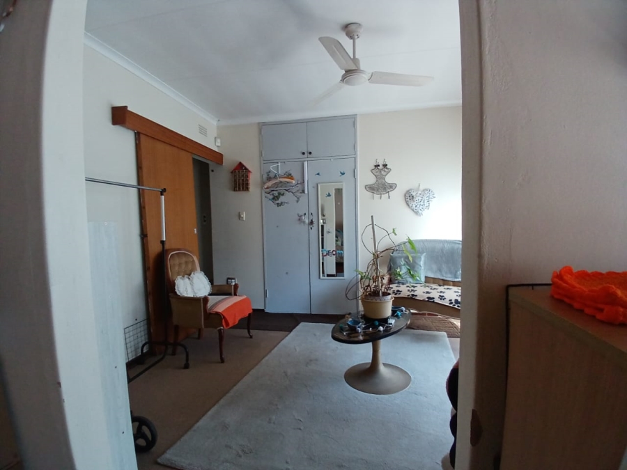 3 Bedroom Property for Sale in Helikonpark Gauteng