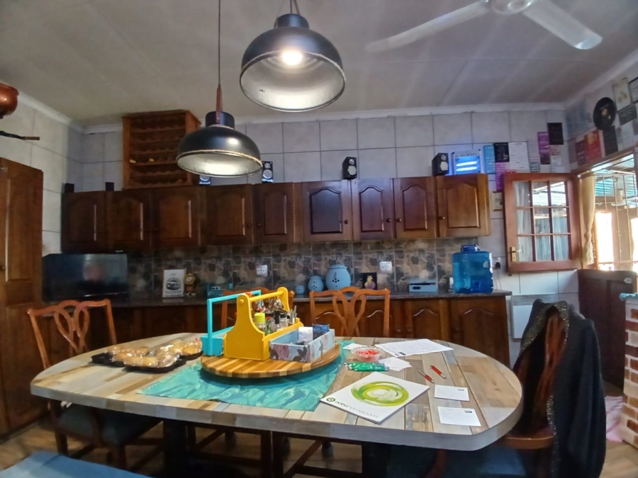 3 Bedroom Property for Sale in Helikonpark Gauteng