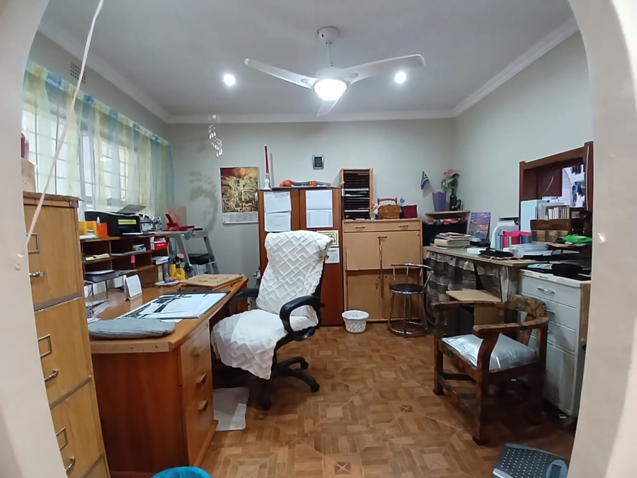 3 Bedroom Property for Sale in Helikonpark Gauteng