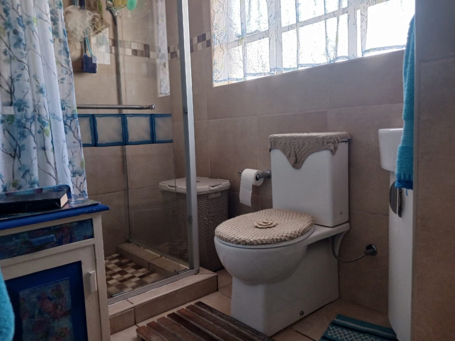 3 Bedroom Property for Sale in Helikonpark Gauteng