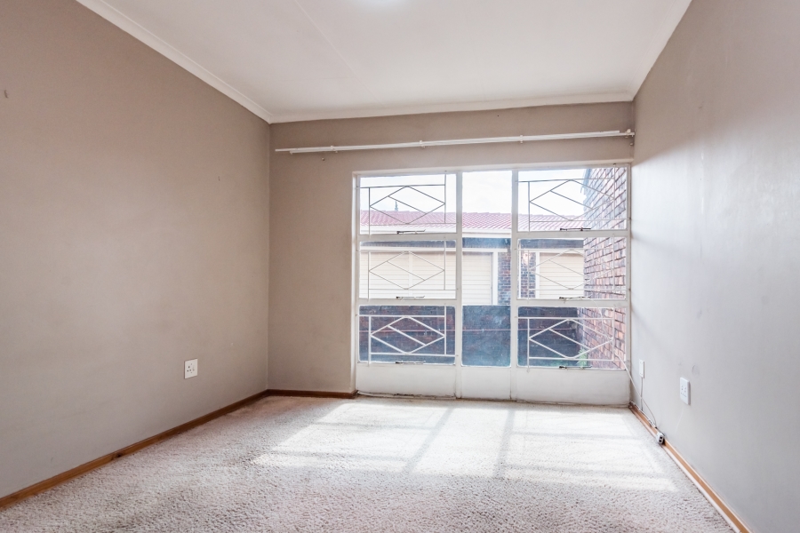 2 Bedroom Property for Sale in Three Rivers Gauteng