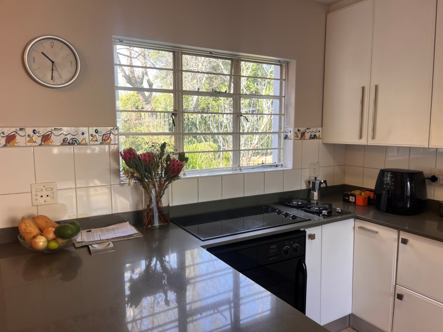 4 Bedroom Property for Sale in Abbotsford Gauteng