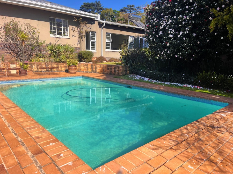 4 Bedroom Property for Sale in Abbotsford Gauteng