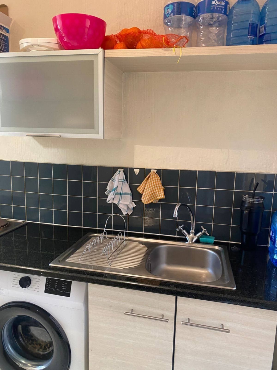 To Let 1 Bedroom Property for Rent in Lynnwood Gauteng