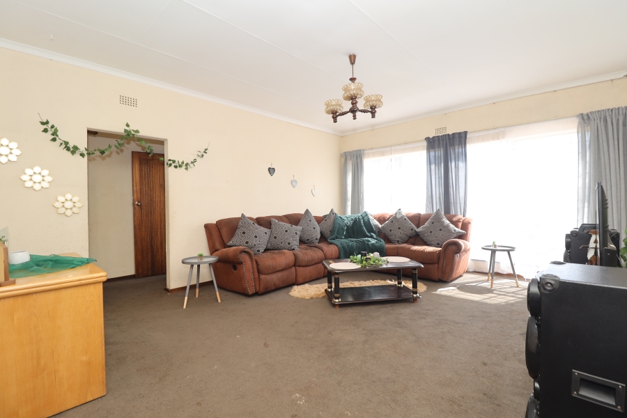 3 Bedroom Property for Sale in Rant En Dal Gauteng
