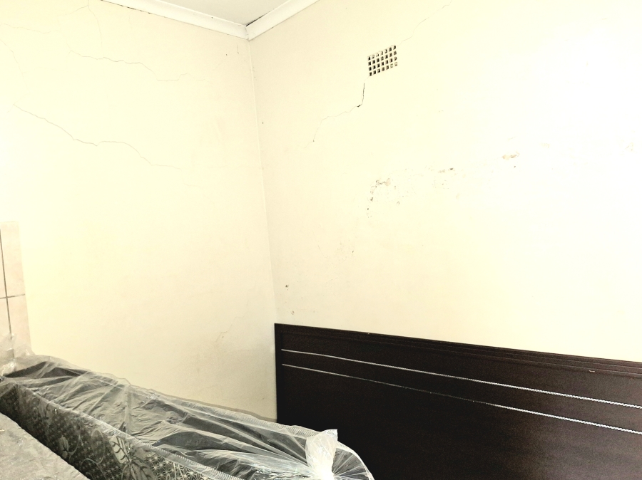 To Let 4 Bedroom Property for Rent in Sophiatown Gauteng