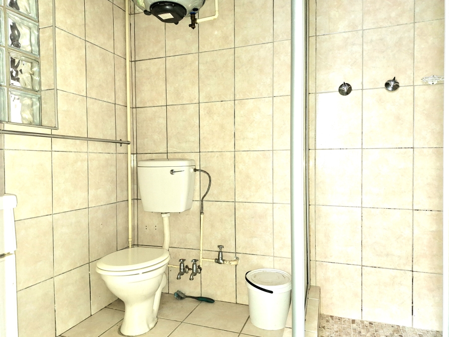 To Let 4 Bedroom Property for Rent in Sophiatown Gauteng