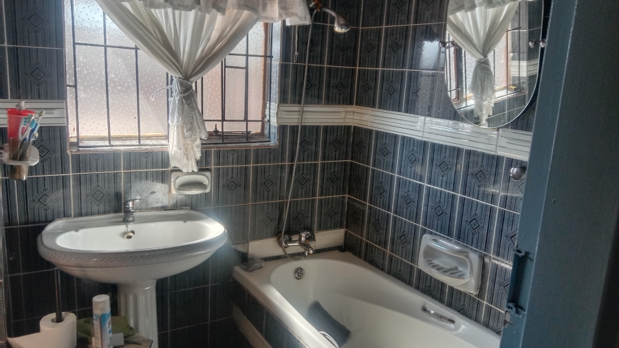 3 Bedroom Property for Sale in Leondale Gauteng