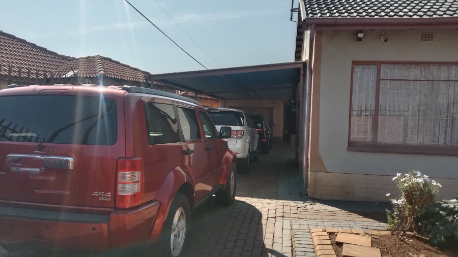 3 Bedroom Property for Sale in Leondale Gauteng