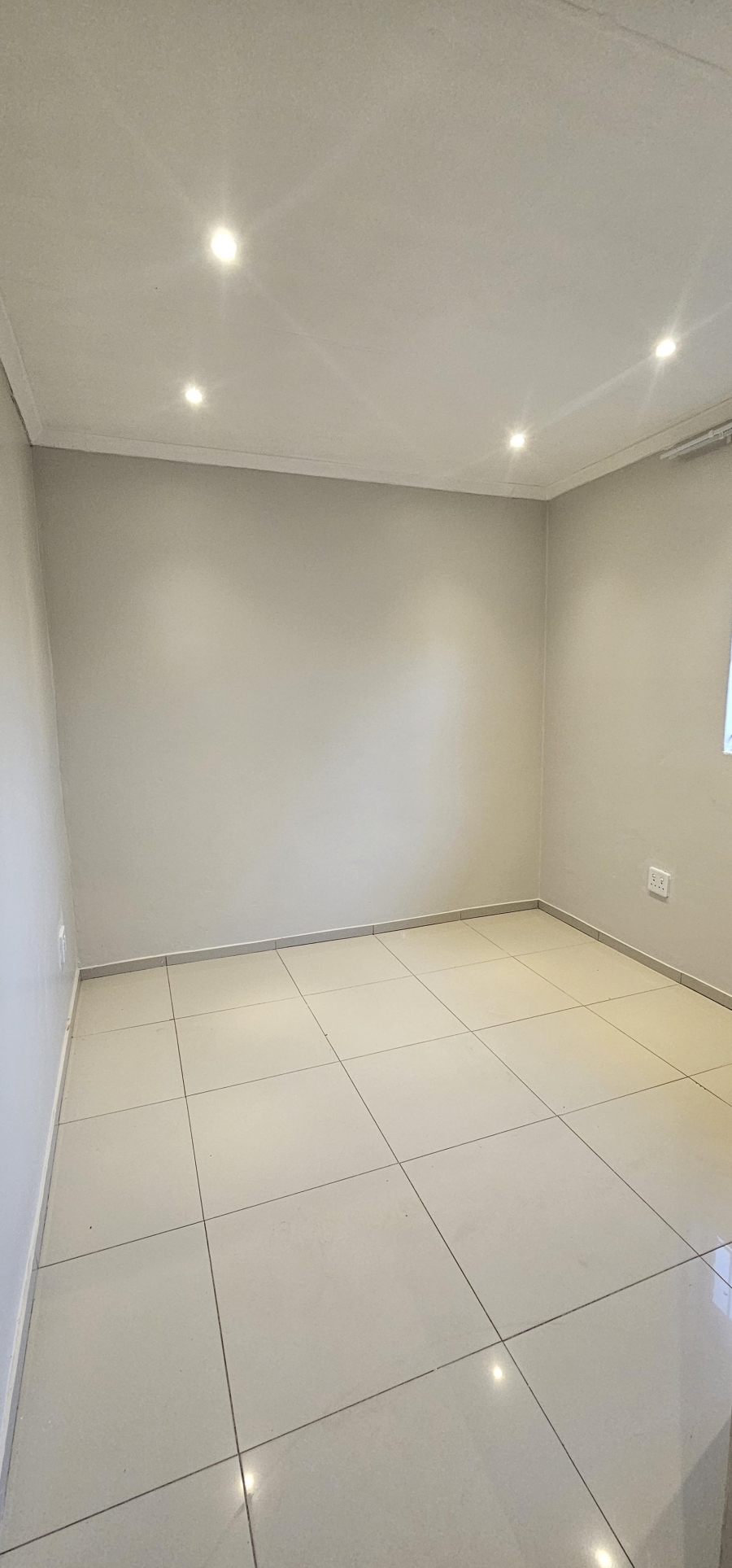 To Let 2 Bedroom Property for Rent in Erasmia Gauteng