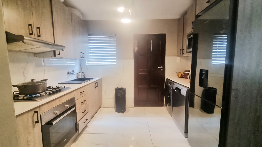 3 Bedroom Property for Sale in Noordwyk Gauteng