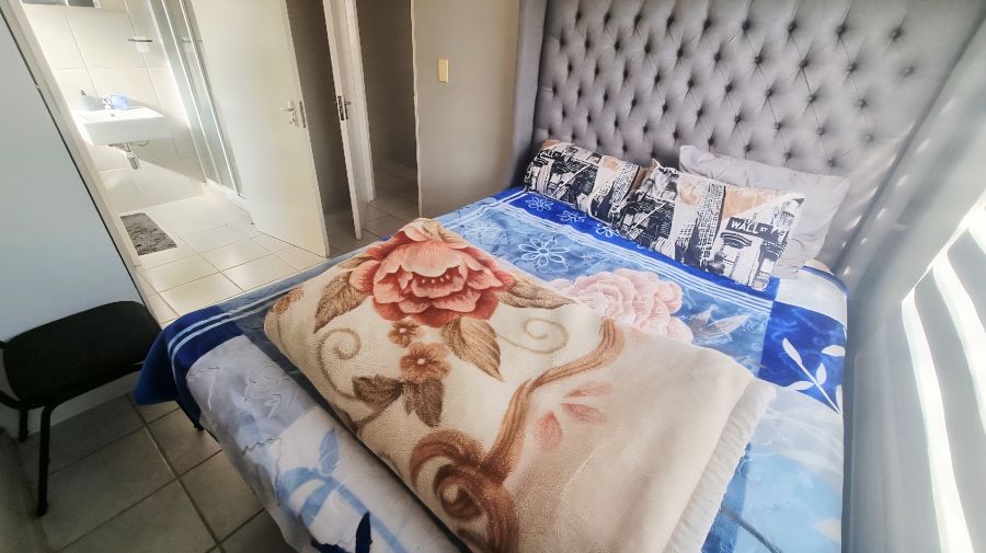 3 Bedroom Property for Sale in Noordwyk Gauteng