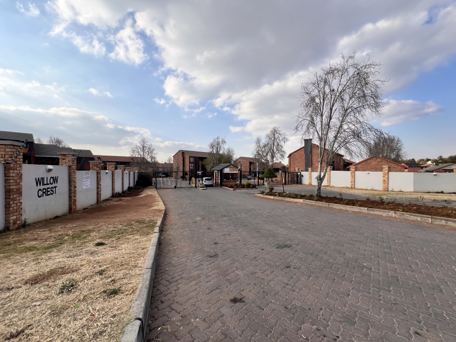 To Let 3 Bedroom Property for Rent in Sagewood Gauteng