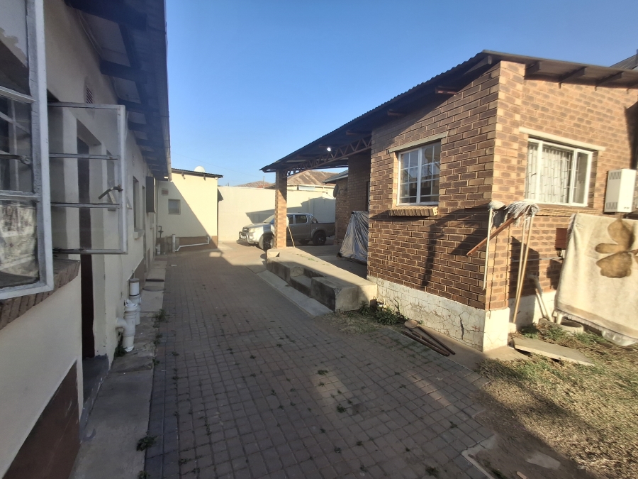 4 Bedroom Property for Sale in Kenilworth Gauteng