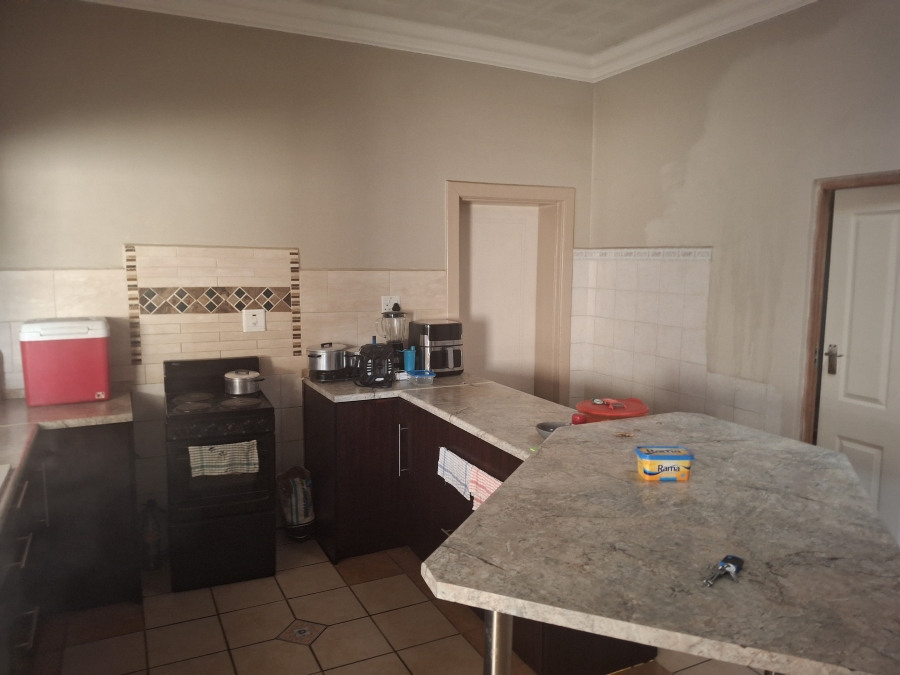 4 Bedroom Property for Sale in Kenilworth Gauteng